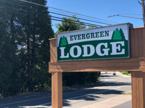 Гостиница Evergreen Lodge  Маунт Шаста